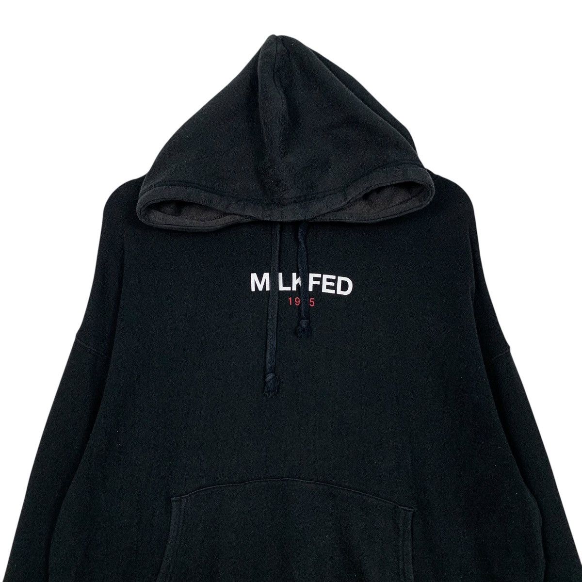Japanese Brand MILKFED Center Logo Pullover Hoodies Sweatshirt #1658-C74 Size ONE SIZE - 2 Thumbnail