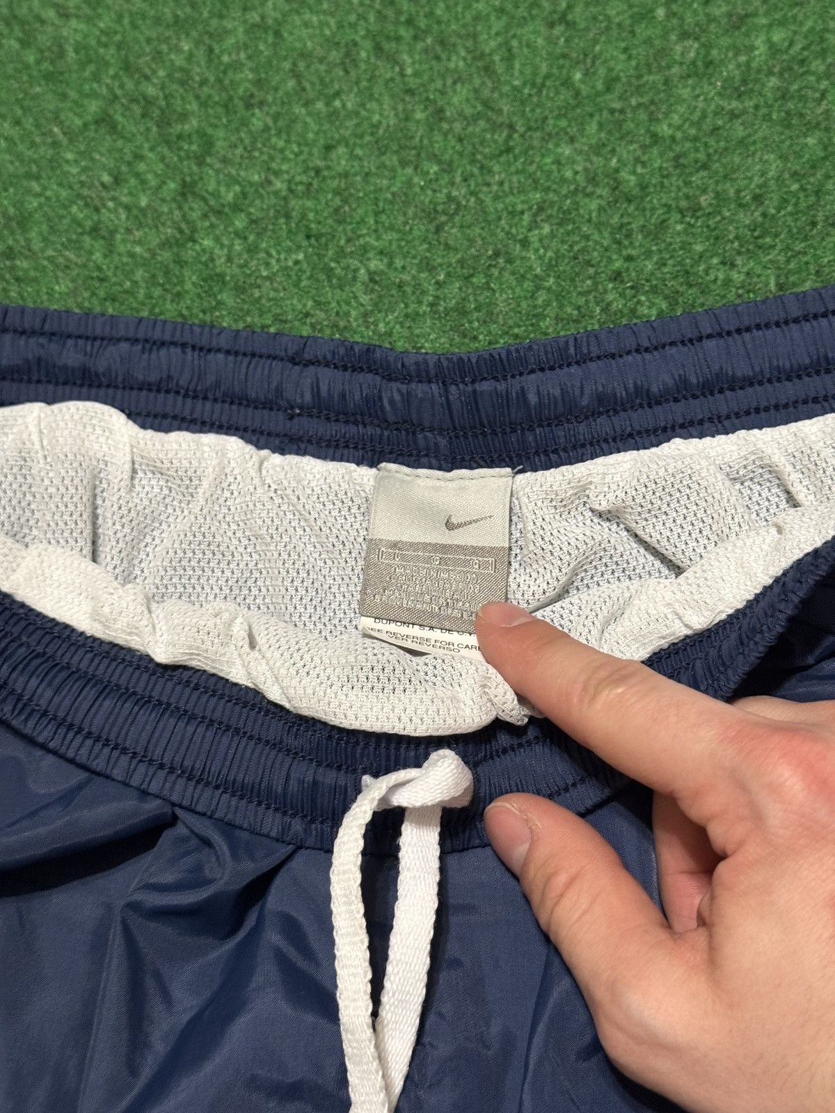 Nike Nike Vintage Y2K Mesh Lined Running Trunks Shorts Large Size US 32 / EU 48 - 3 Thumbnail