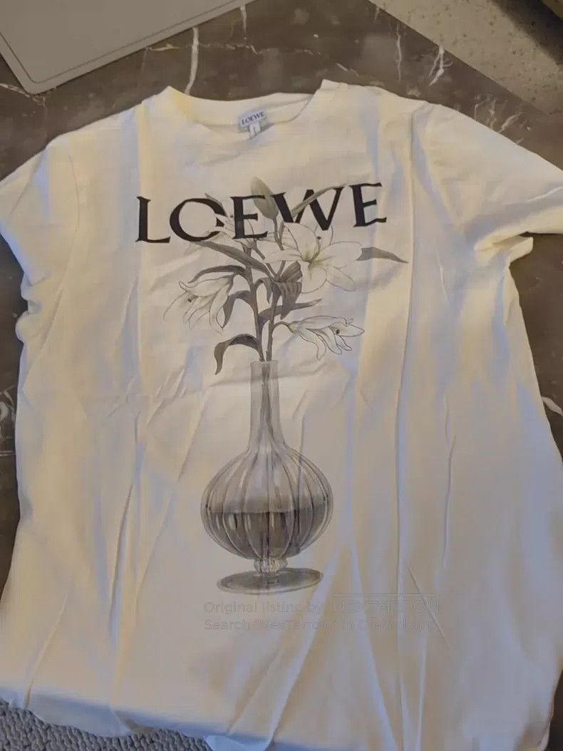 Loewe Loewe Short Sleeve Women's M Size with Slight Yellowing Size M / US 6-8 / IT 42-44 - 1 Thumbnail