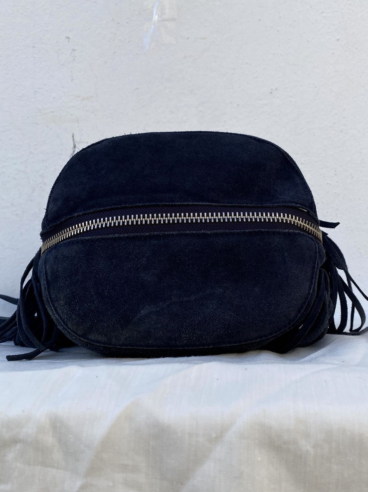 Zadig & Voltaire Zadig & Voltaire Navy Suede Fringe Bucket Bag (2019–2021) Size ONE SIZE - 7 Thumbnail