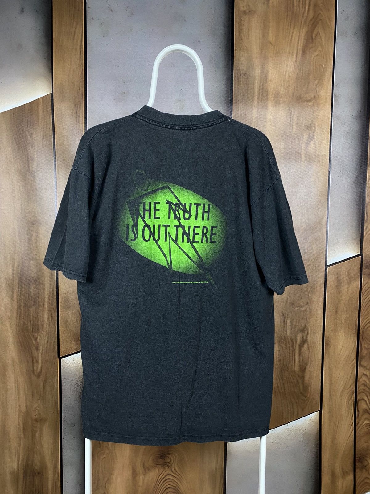 Vintage 🍿Vintage 1994 T-Shirt The X-Files The Truth Os Out There🍿 Size US XL / EU 56 / 4 - 1 Thumbnail