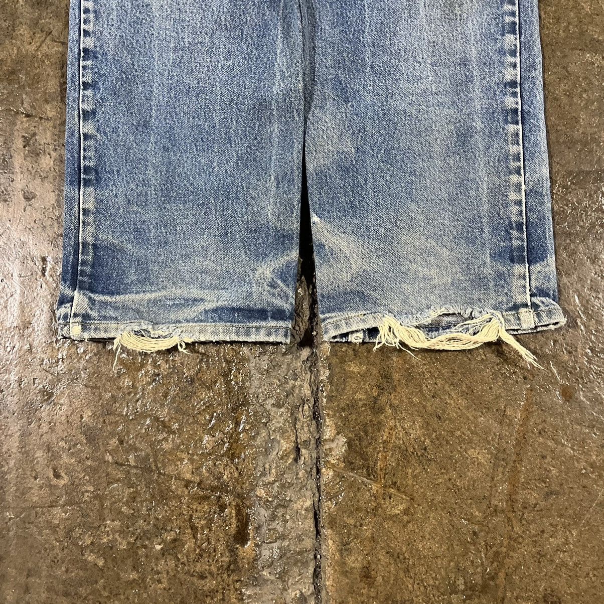 Carhartt × Vintage Crazy Vintage Carhartt Faded Thrashed Workwear Skater Jeans Size US 36 / EU 52 - 4 Thumbnail