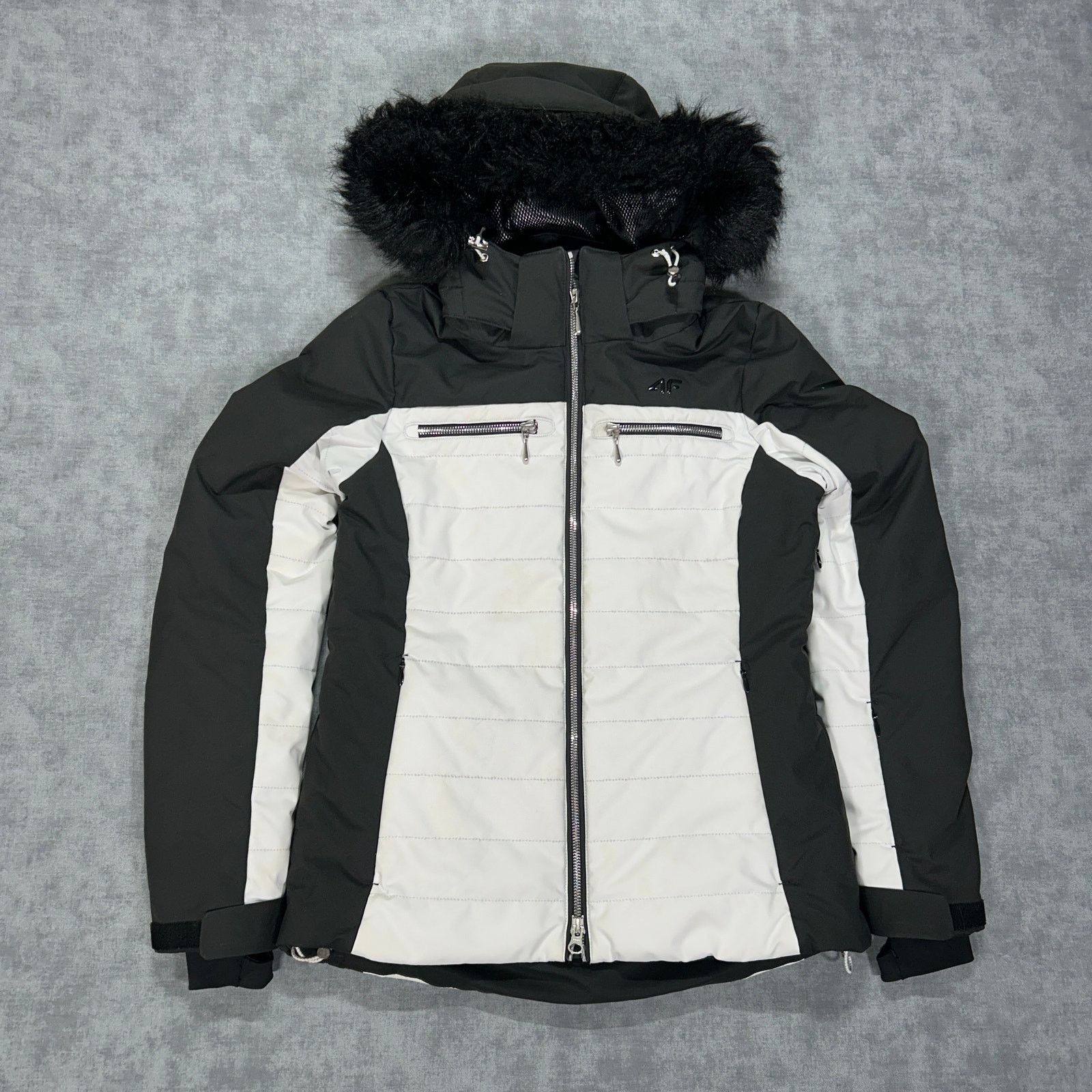 Other 4F KUDN151 fur trim ski jacket Dermizax 20k waterproof wms S Size S / US 4 / IT 40 - 1 Thumbnail