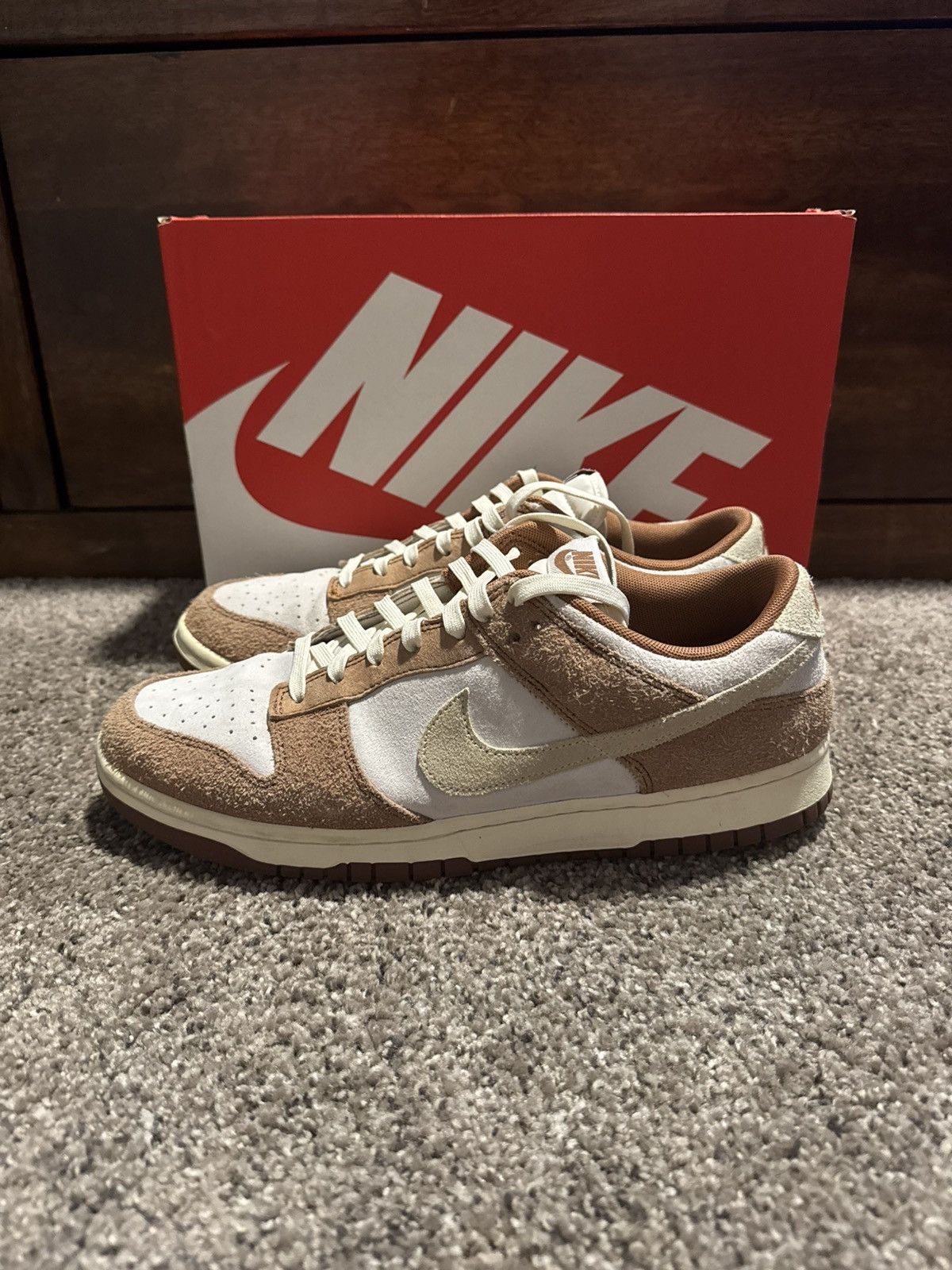 Nike Nike dunk low medium curry Size US 11 / EU 44 - 2 Thumbnail