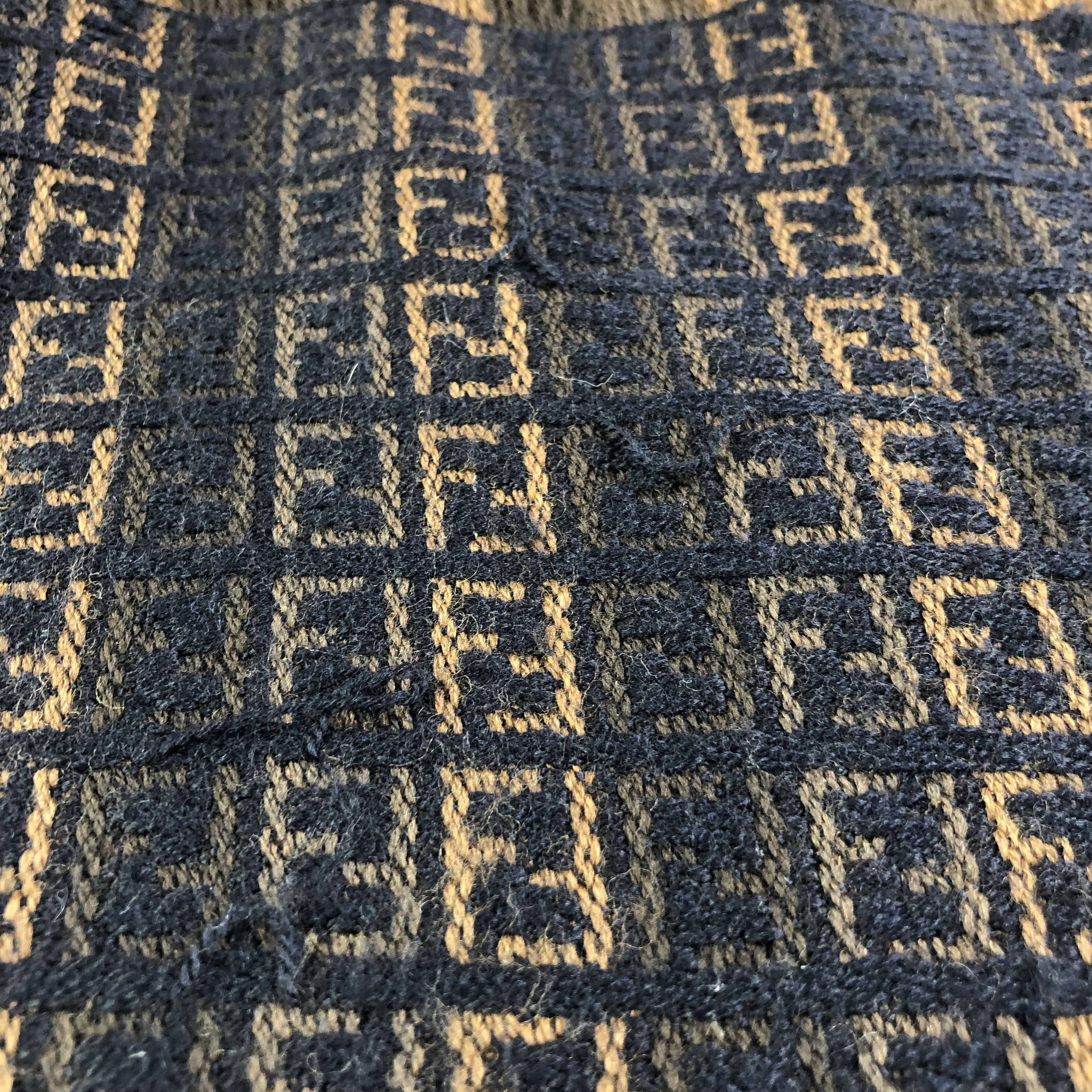 Vintage Fendi FF Monogram Wool Scarf Muffler V1187 Size ONE SIZE - 8 Thumbnail