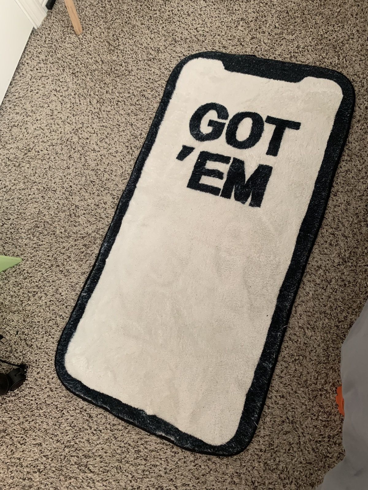 Vintage Got Em Rug Size ONE SIZE - 2 Thumbnail
