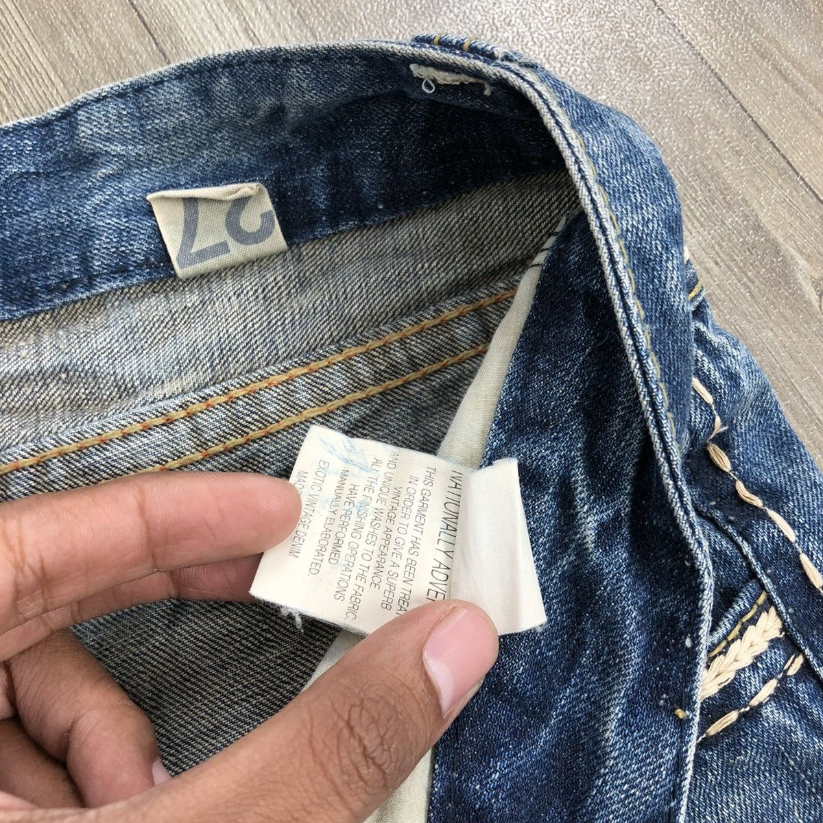 If Six Was Nine × Japanese Brand × Le Grande Bleu (L.G.B.) 2000s Lolita Jeans Distressed Faded Bootcut Flared Jeans Size US 31 - 10 Thumbnail