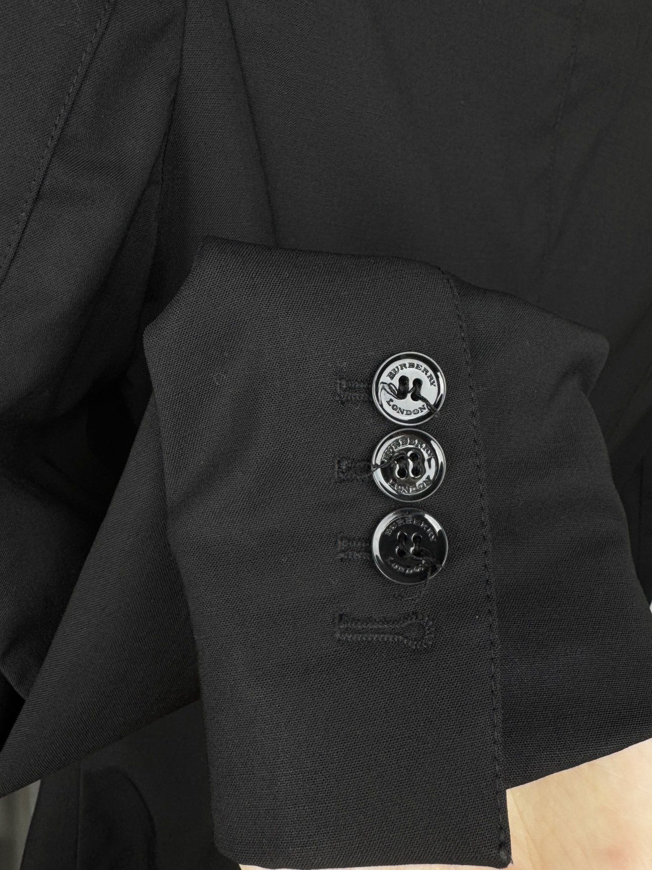 Burberry Burberry London Black Wool Single Breasted Blazer Size S / US 4 / IT 40 - 9 Thumbnail