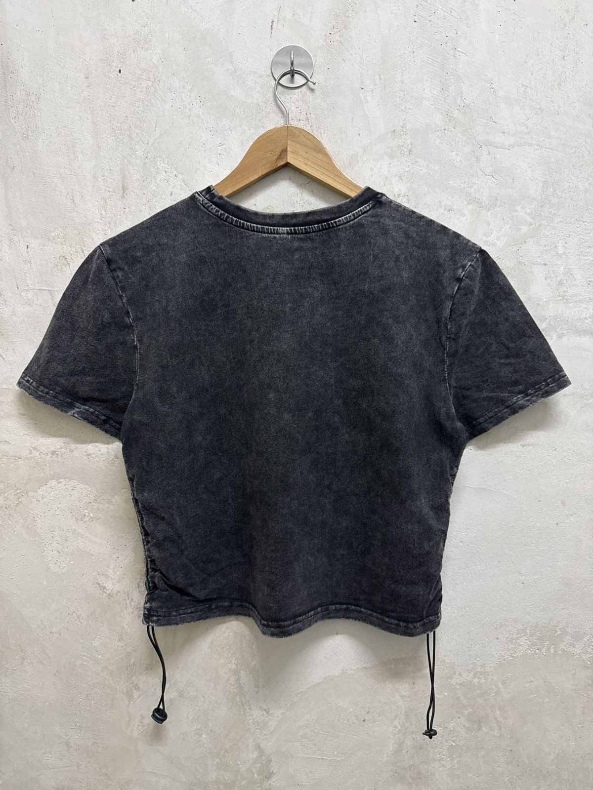 Hysteric Glamour Disgust Ordinary hysteric glamour style crop Tees Size S / US 4 / IT 40 - 5 Thumbnail