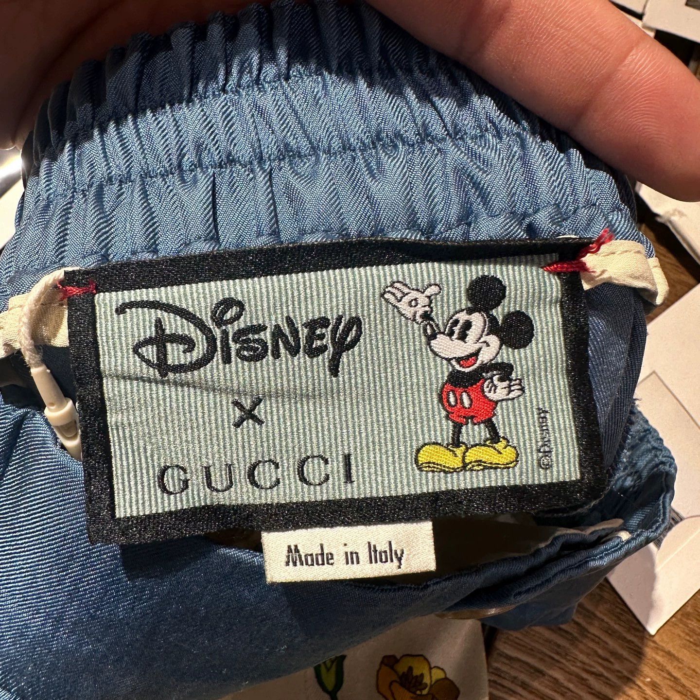 Gucci Gucci x Disney may776 cartoon silk trousers 40 Size 27" / US 4 / IT 40 - 3 Thumbnail