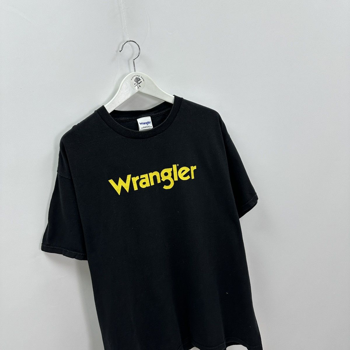 Vintage Vintage 90s Wrangler big logo tee y2k black jeans hype og Size US XL / EU 56 / 4 - 3 Thumbnail