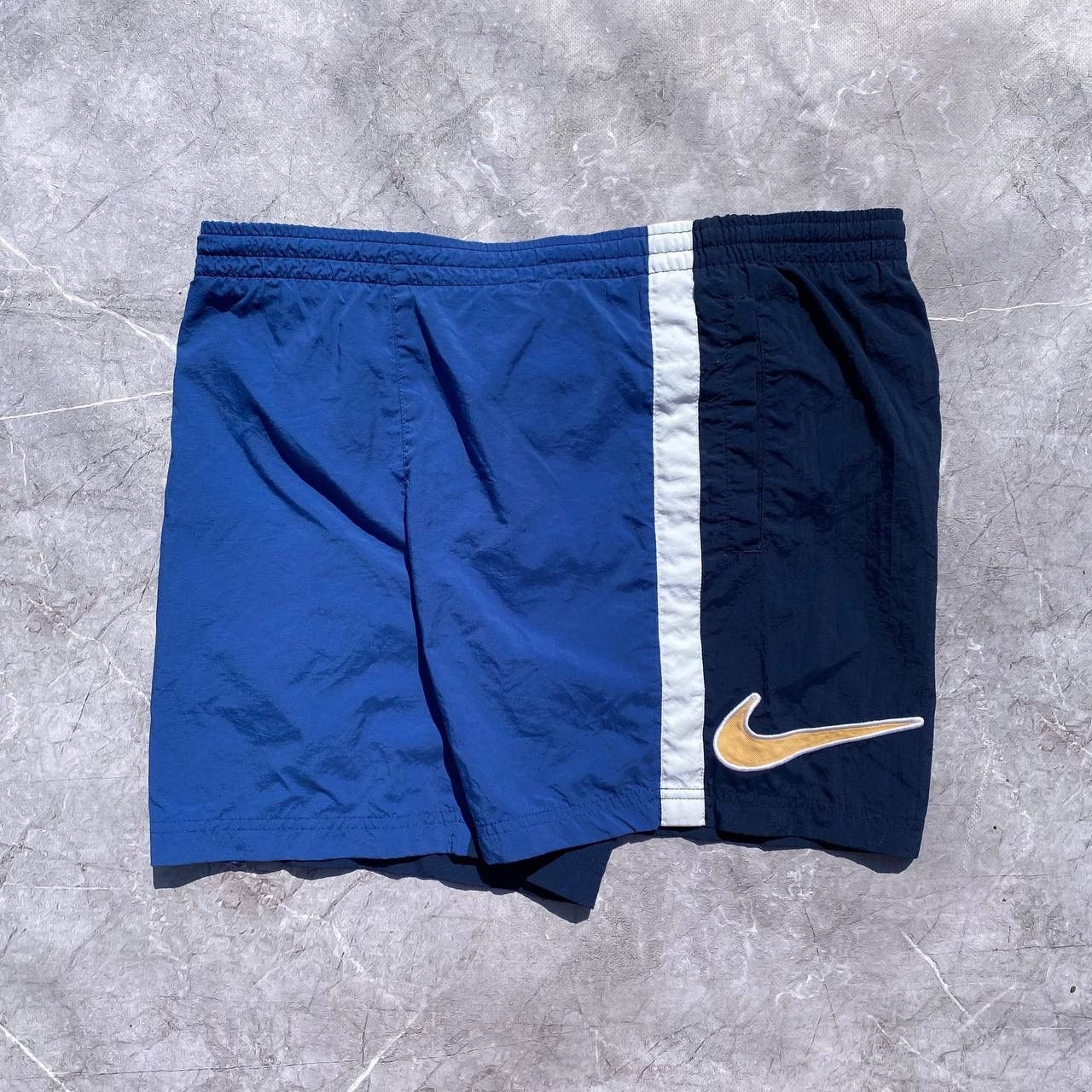 Nike × Vintage Nike vintage distressed 90s shorts Size US 36 / EU 52 - 1 Thumbnail