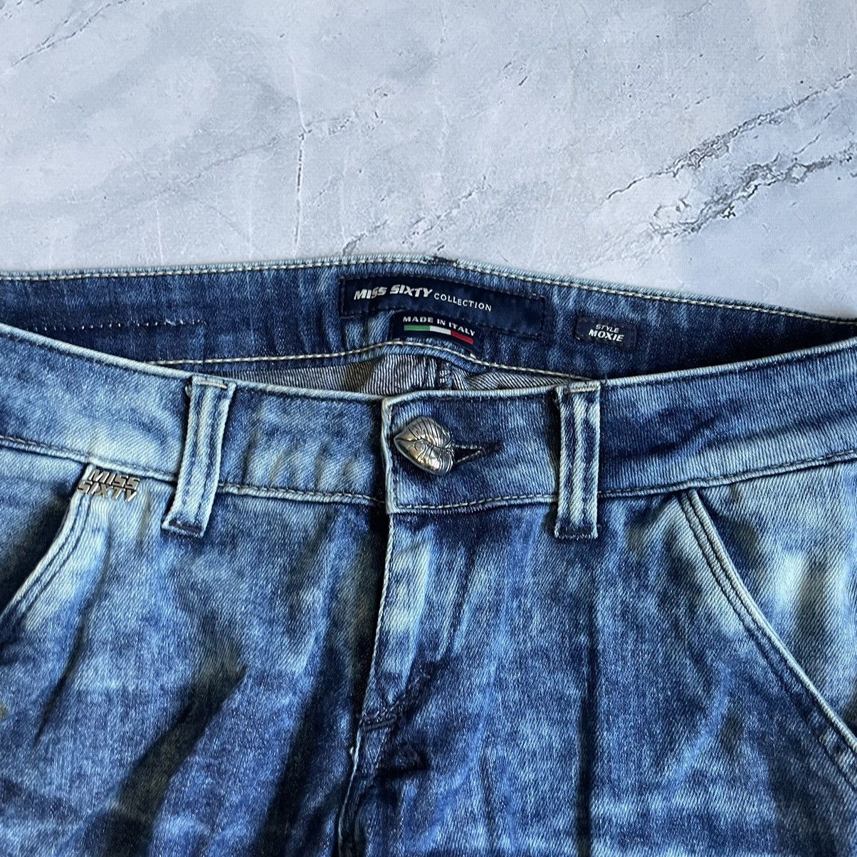 Japanese Brand × Miss Sixty Vintage Miss Sixty Jeans Flared Flap 00s Low Rice Size 28" / US 6 / IT 42 - 5 Thumbnail