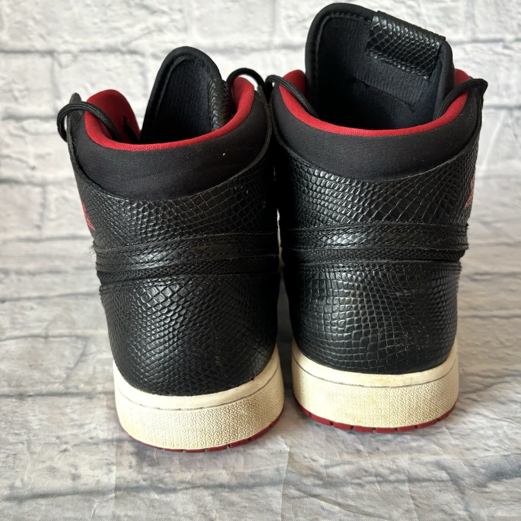 Nike Nike Air Jordan 1 Retro High Snakeskin Black Red Bred 819176-001 w/ Box Sz 13 Size US 13 / EU 46 - 5 Thumbnail