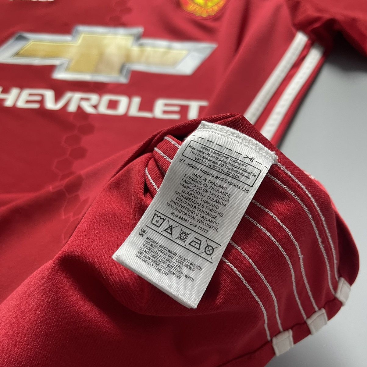 Adidas MAN UNITED ADIDAS 2016/2017 SOCCER HOME JERSEY #19 RASHFORD Size US S / EU 44-46 / 1 - 13 Thumbnail