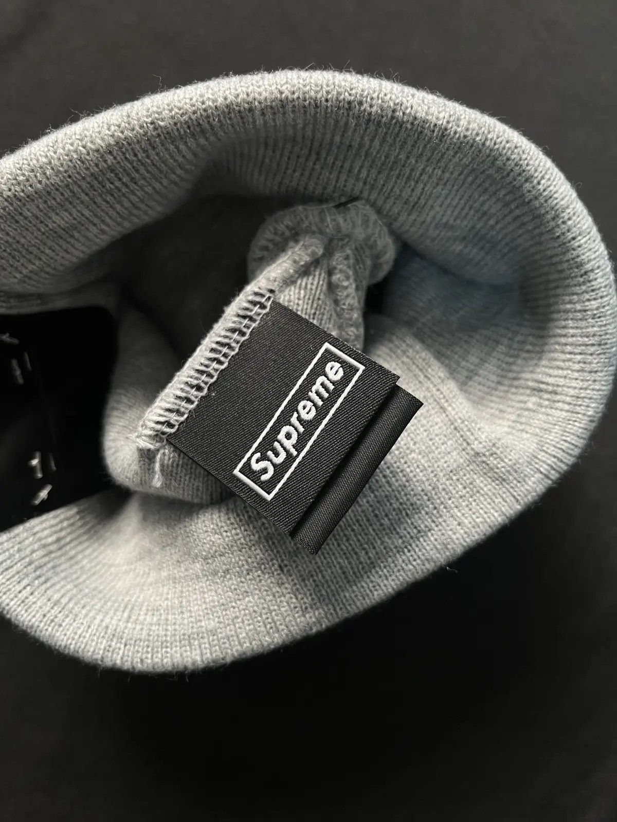 New Era × Supreme Deadstock Supreme New Era Box Logo Beanie Hats Gray OS Size ONE SIZE - 7 Thumbnail
