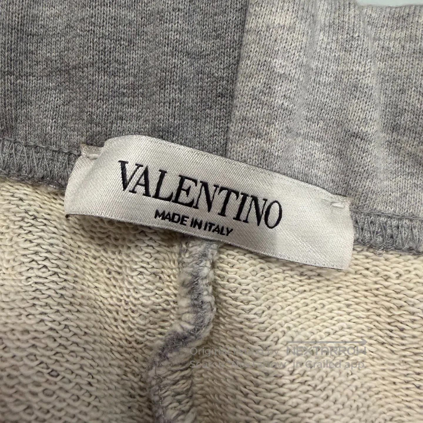Valentino Valentino SS22 Logo Print Gray Shorts. Size US 34 / EU 50 - 3 Thumbnail