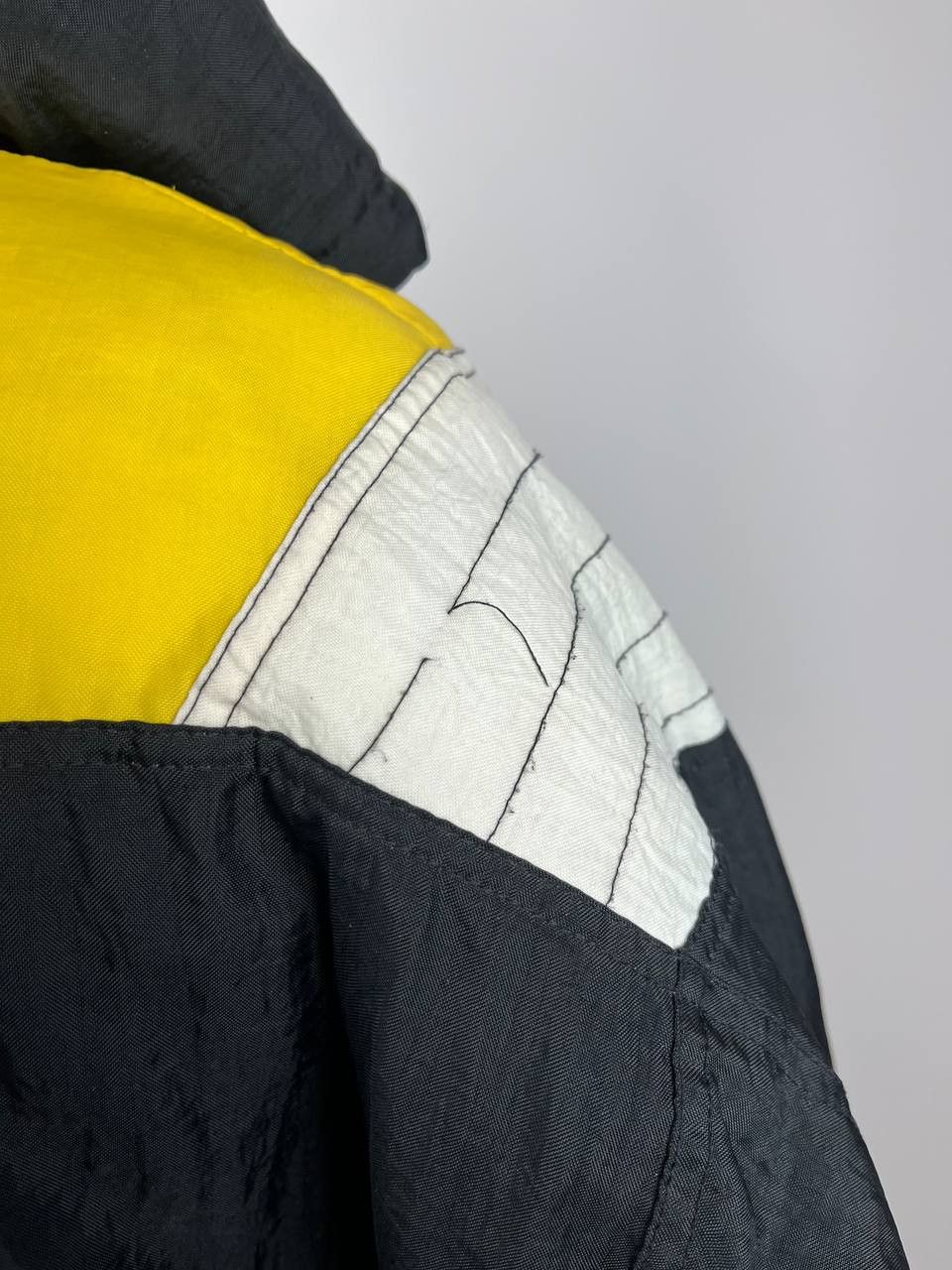 NHL Vintage Starter NHL Pittsburgh Penguins Center Ice Anorak Size US L / EU 52-54 / 3 - 9 Thumbnail