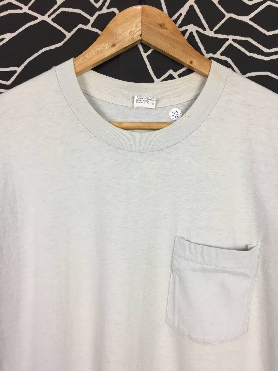 Vintage Vtg 90s BVD Made In Usa Combed Cotton Plain Pocket Tee Size US L / EU 52-54 / 3 - 3 Thumbnail
