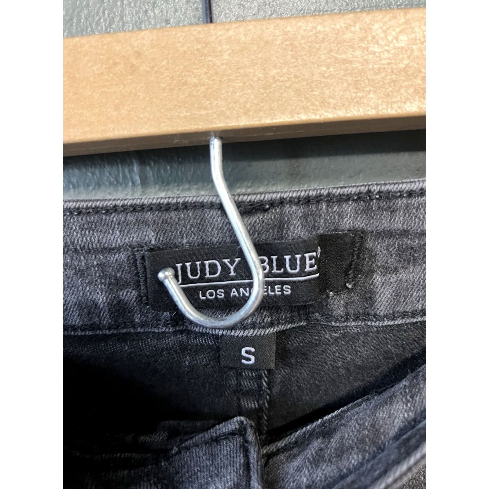 Denime Judy Blue Womens Denim Shorts Cut-Off Size 2 Blue Shorts Womens 2 Judy Blue Size 26" / US 2 / IT 38 - 3 Thumbnail