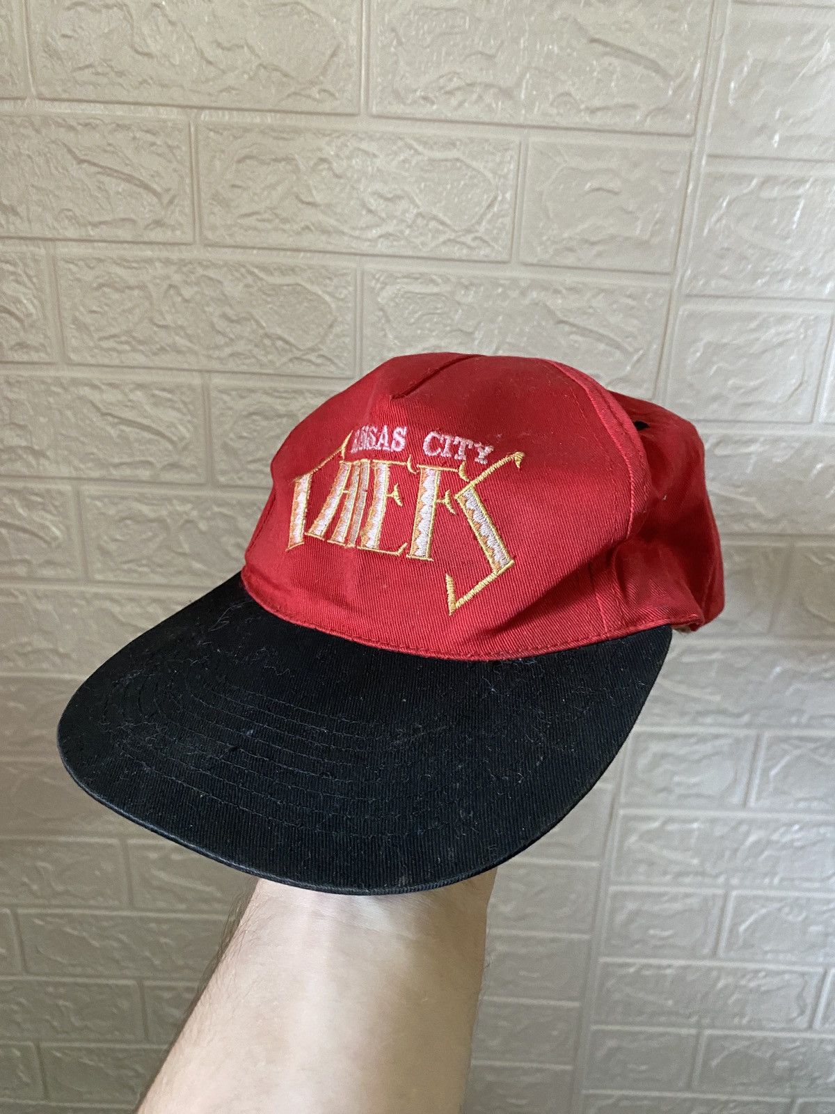 Hat Club Kansas City Red Chiefs Vintage hats cap 90’s Austria Size ONE SIZE - 1 Thumbnail