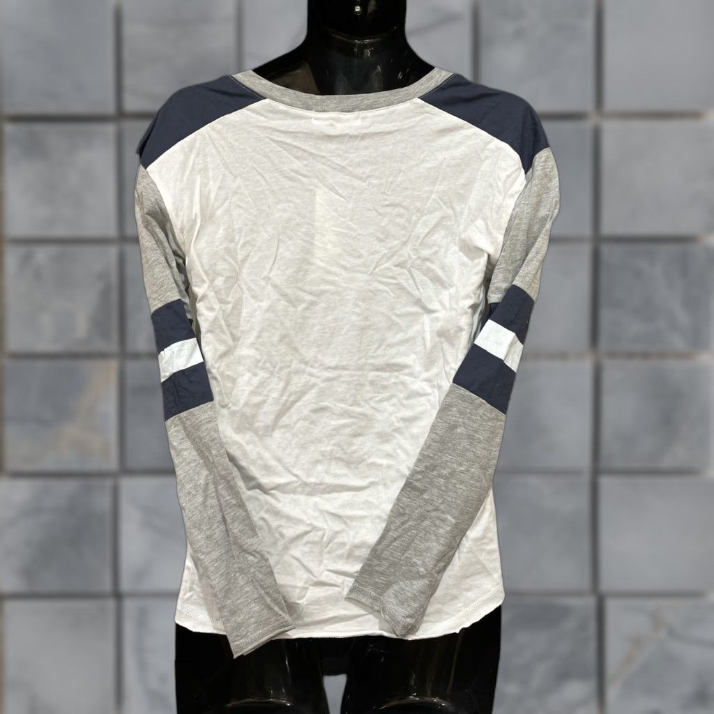 Treasure & Bond Treasure & Bond Women Tee Shirt XXS White V-Neck Long Sleeve 100% Cotton Preppy Y2K Vintage No Shake Size XXS / US 00 / IT 34 - 1 Thumbnail