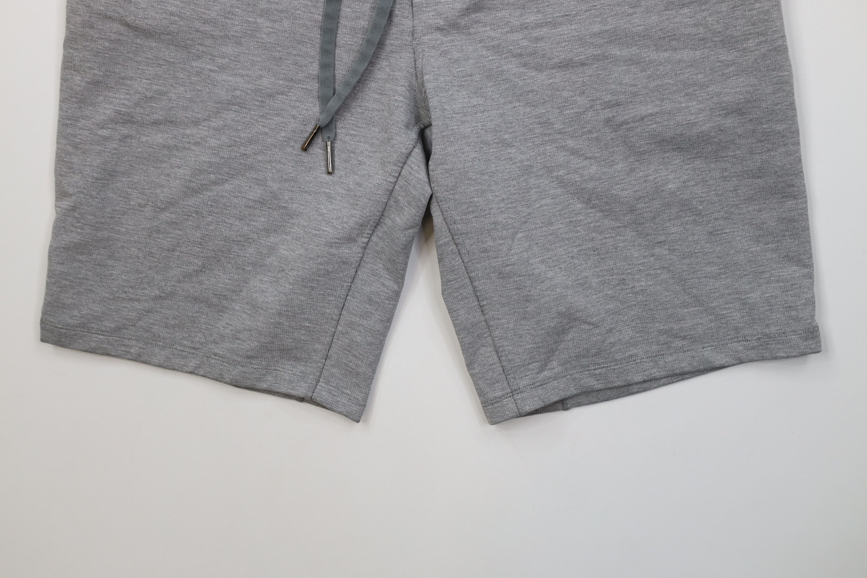 Lululemon Lululemon Above Knee City Sweat Shorts Heather Gray 9" Size US 30 / EU 46 - 4 Thumbnail