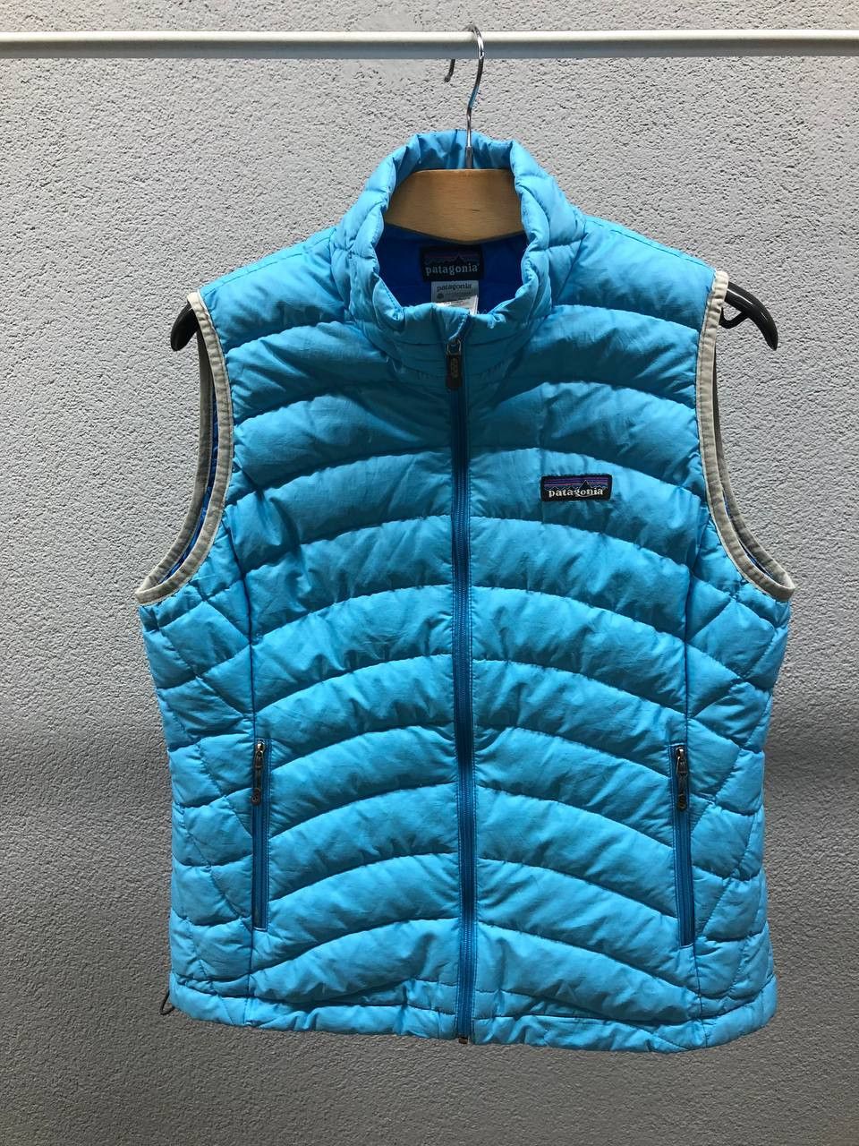 Patagonia Patagonia womens down vest Medium Size M / US 6-8 / IT 42-44 - 1 Thumbnail