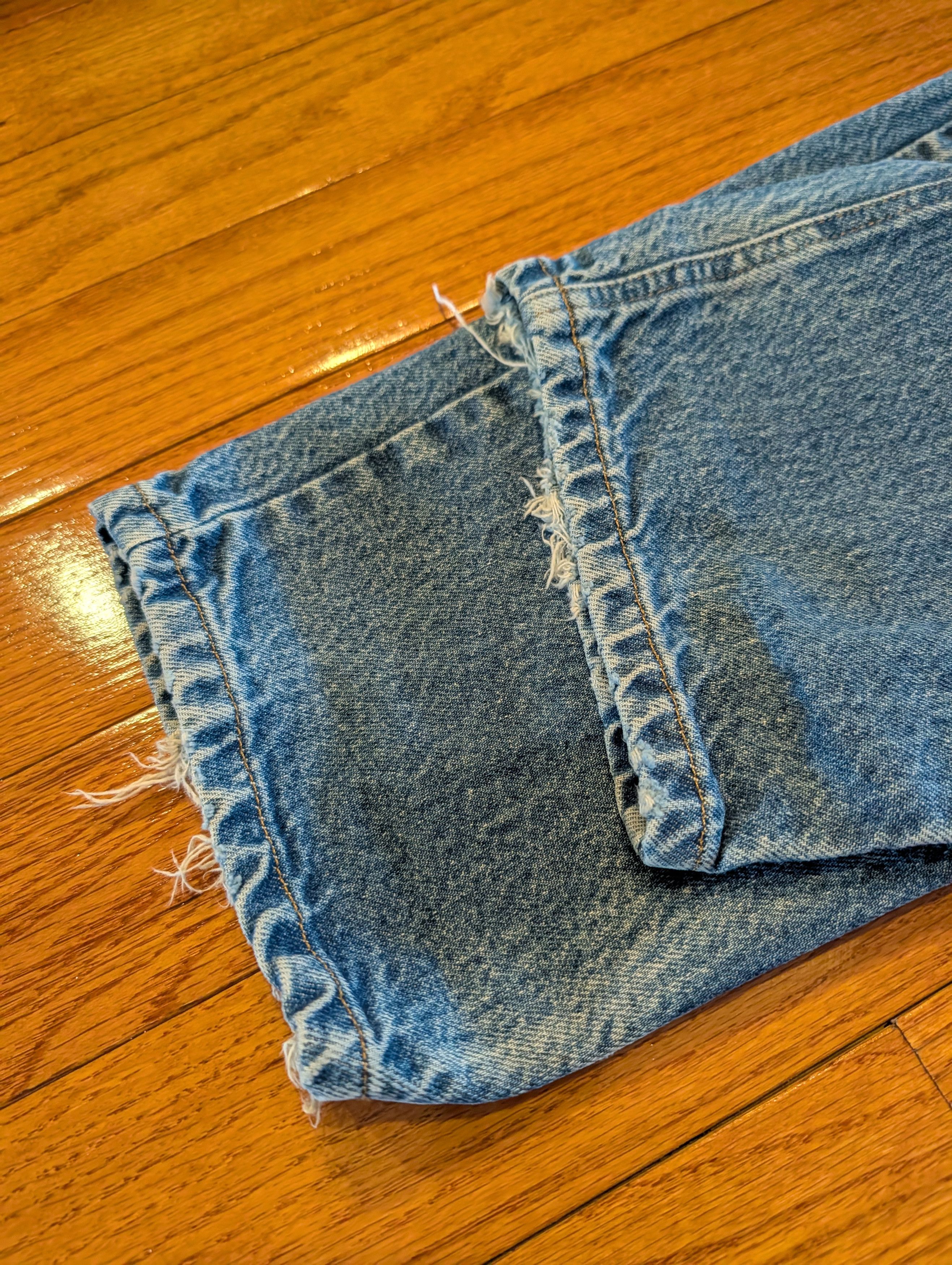 Carhartt VTG Carhartt Light Wash Denim Workwear Jeans Men's 39x28 Size US 40 / EU 56 - 4 Thumbnail