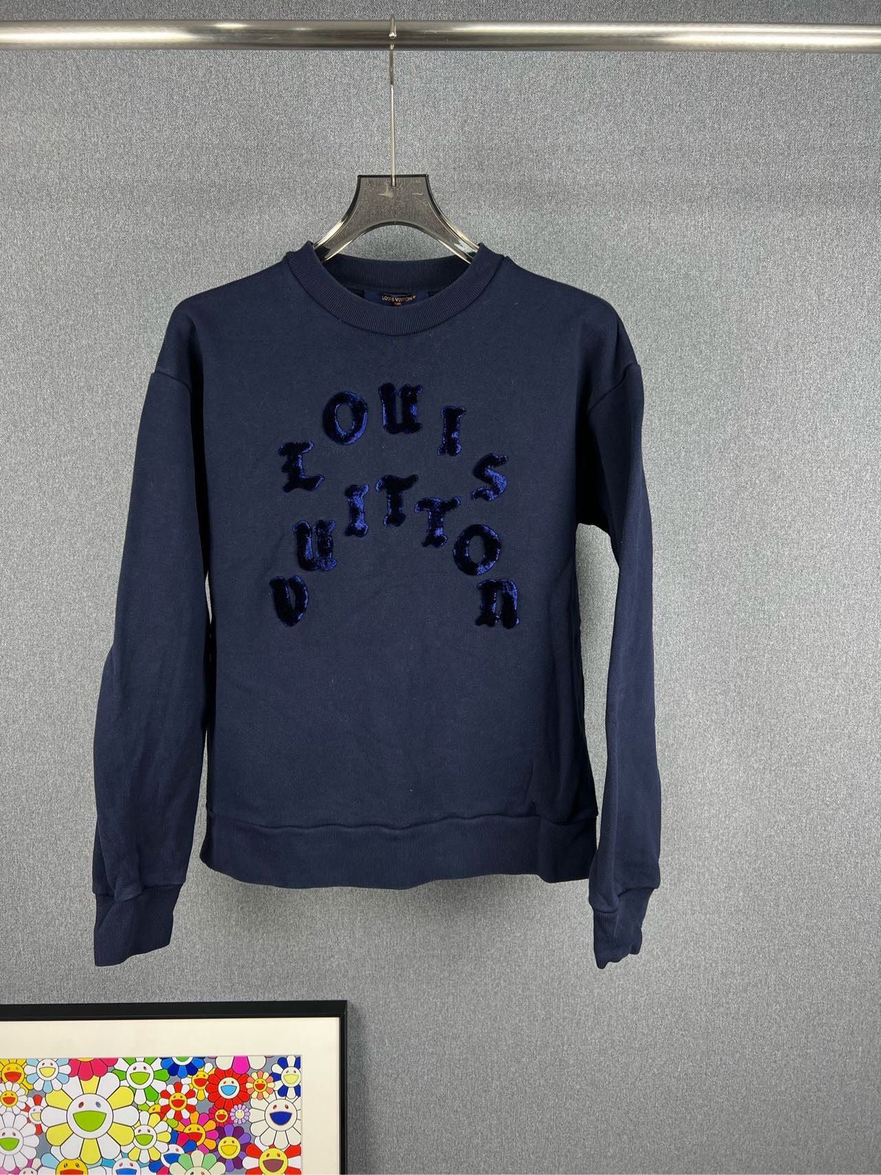 Louis Vuitton Louis Vuitton Flocked Logo Sweatshirt Size US M / EU 48-50 / 2 - 1 Thumbnail