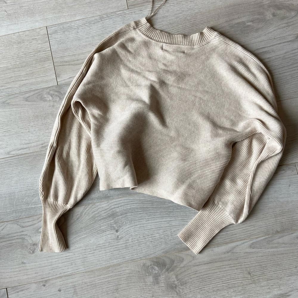 Designer Chic Cream Ribbed Crop Sweater Size S / US 4 / IT 40 - 5 Thumbnail