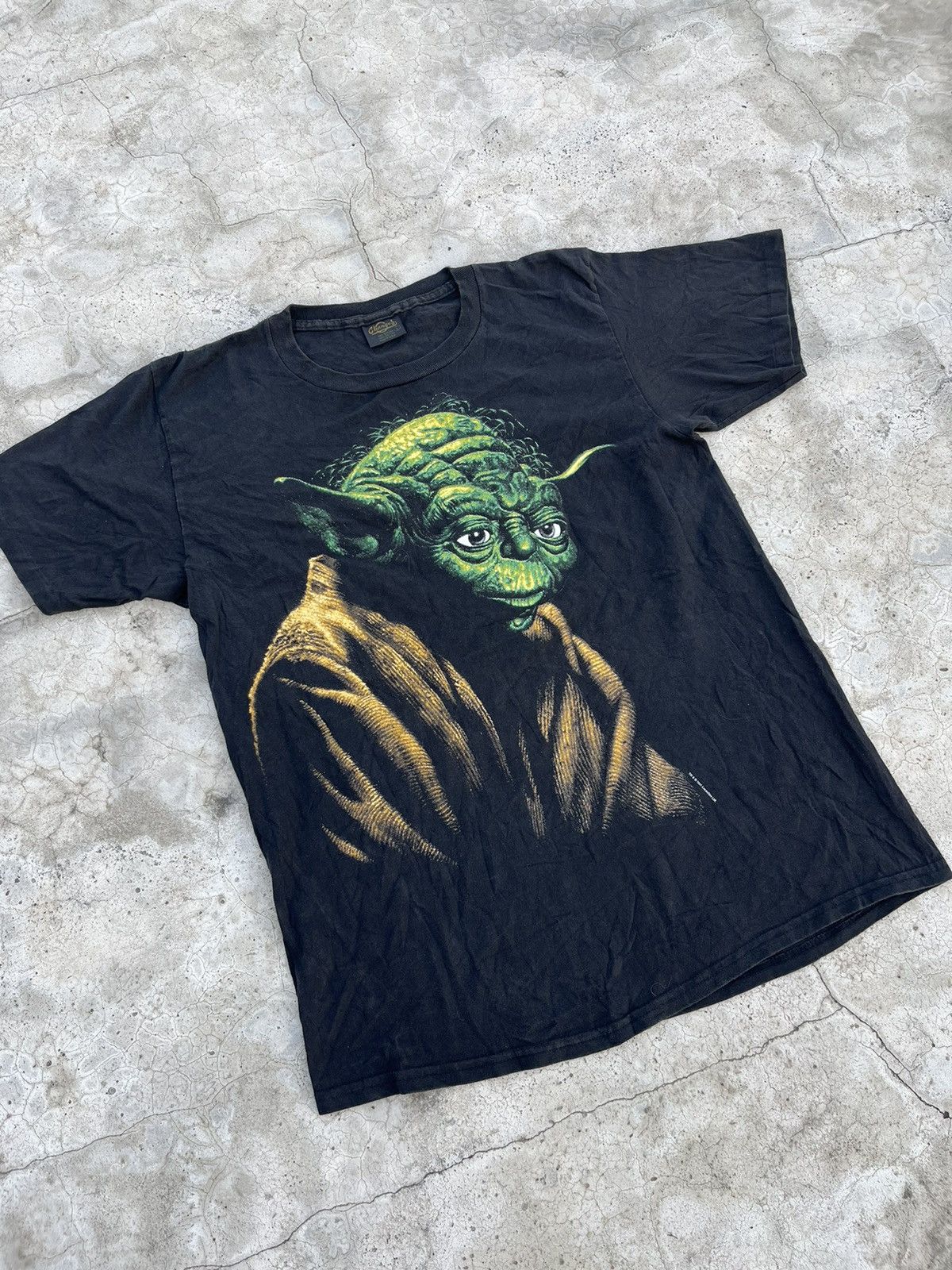 Vintage VTG 1995 LUCAS FILM LTD. STAR WARS YODA TEE Size US L / EU 52-54 / 3 - 6 Thumbnail