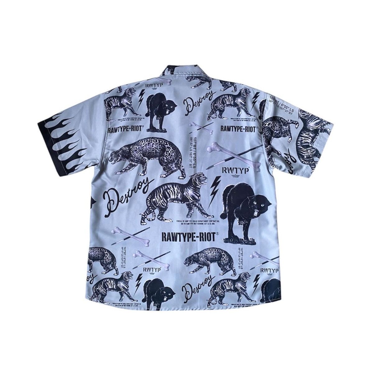 Japanese Brand Rawtyperiot Animal Destroy Shirt Button Size US L / EU 52-54 / 3 - 2 Thumbnail