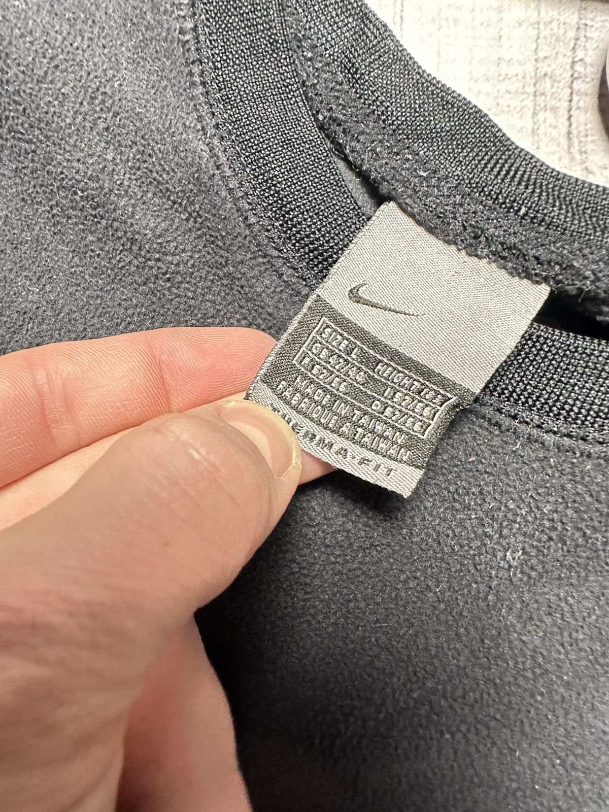 Nike × Vintage Vintage Nike fleece sweatshirt size L logo Size US L / EU 52-54 / 3 - 3 Thumbnail