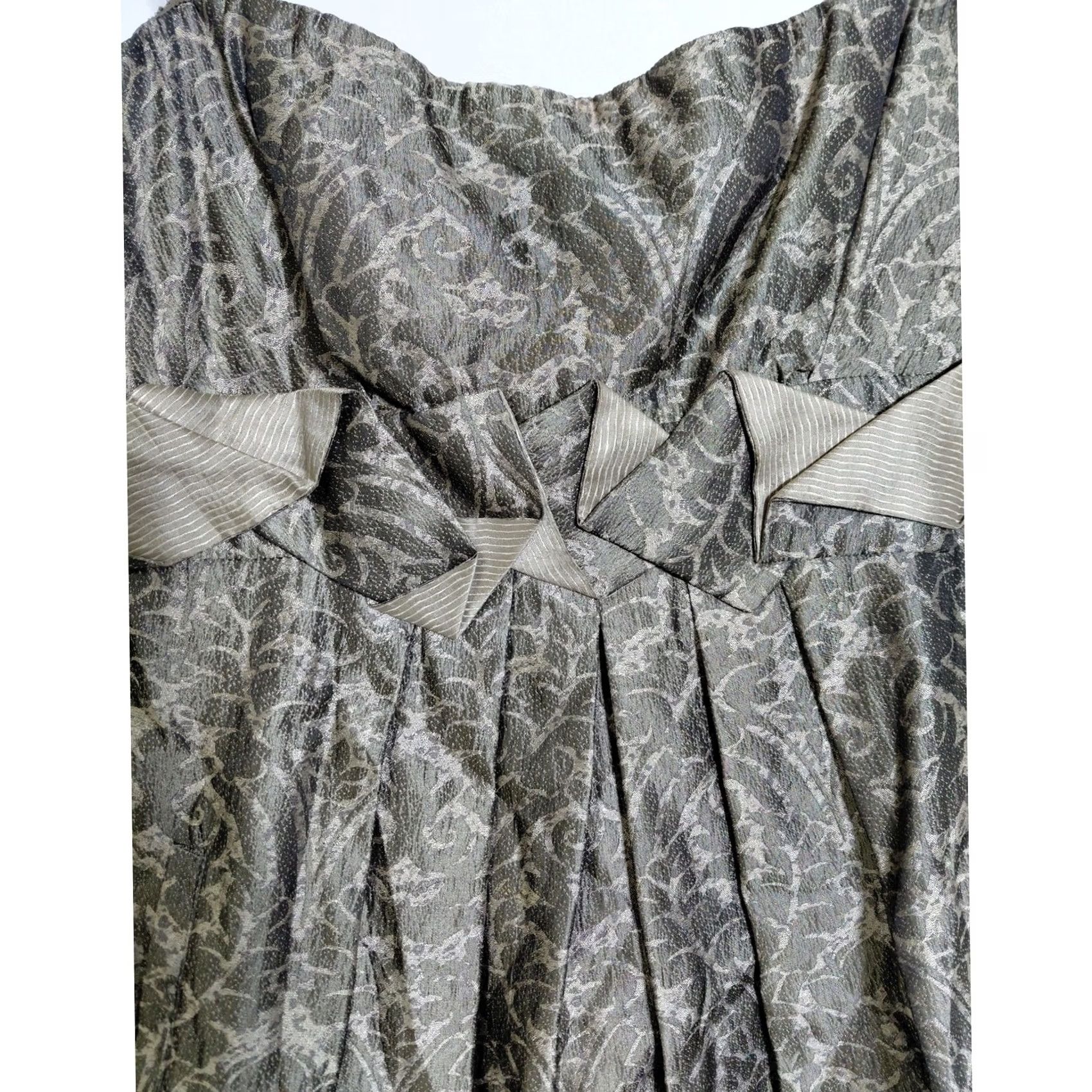 Bcbgmaxazria BCBGMAXAZRIA Silk Dress Gray Solid Sleeveless Knee Length Women 12 Size XL / US 12-14 / IT 48-50 - 3 Thumbnail