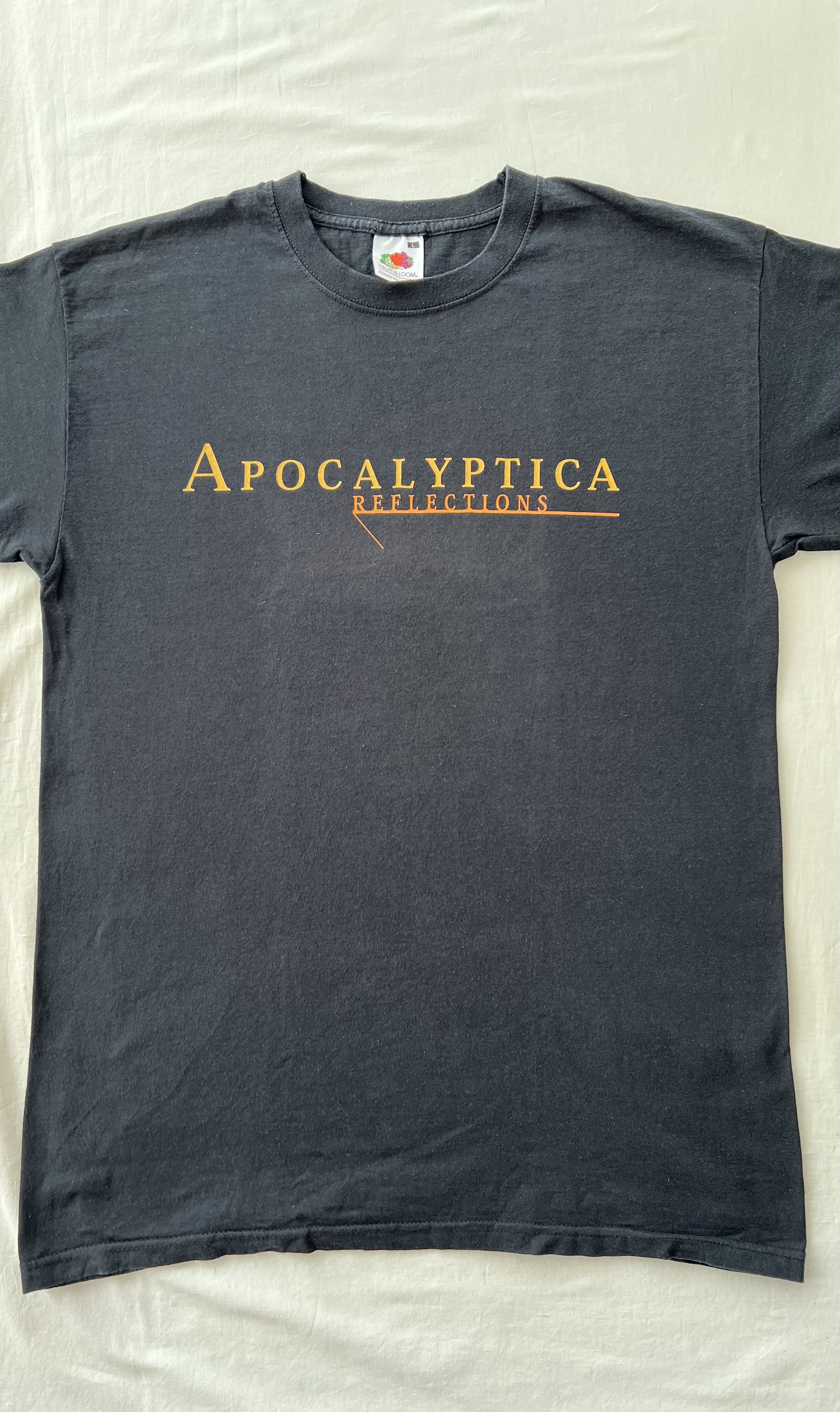Band Tees Vintage 2000s Apocalyptica Reflections Black T-shirt Size US L / EU 52-54 / 3 - 4 Thumbnail