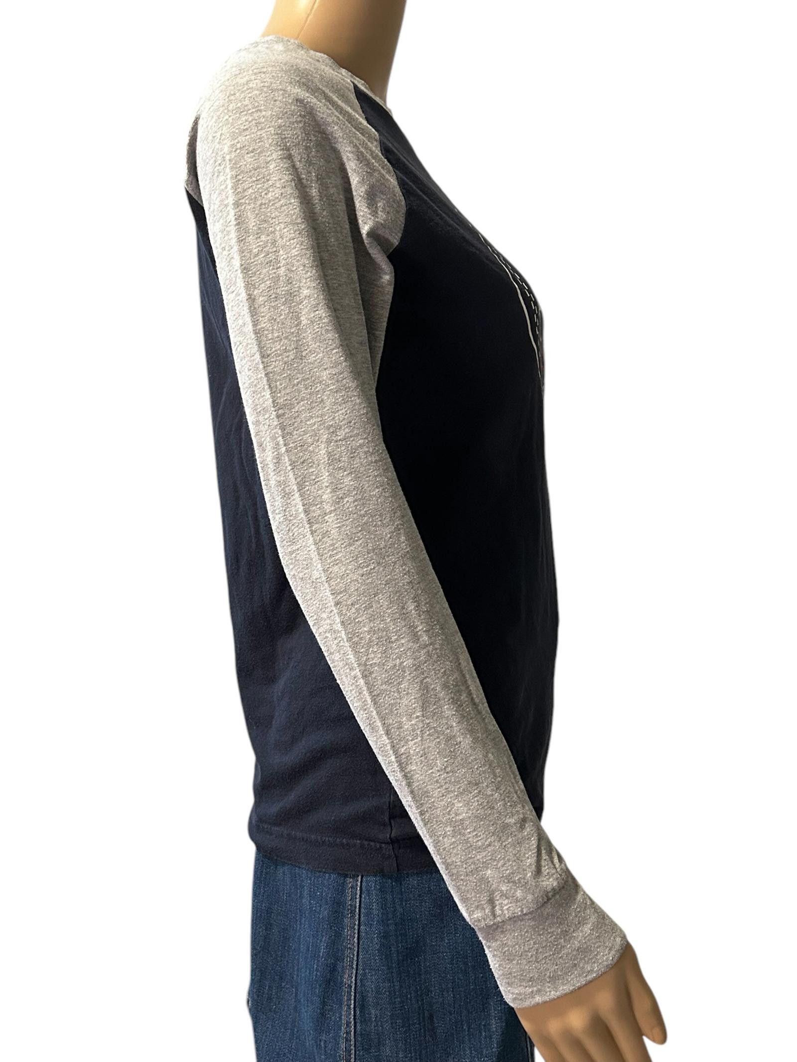 Converse Converse Chuck Taylor Long Sleeve Tee - Unisex Casual Wear Size US L / EU 52-54 / 3 - 5 Thumbnail
