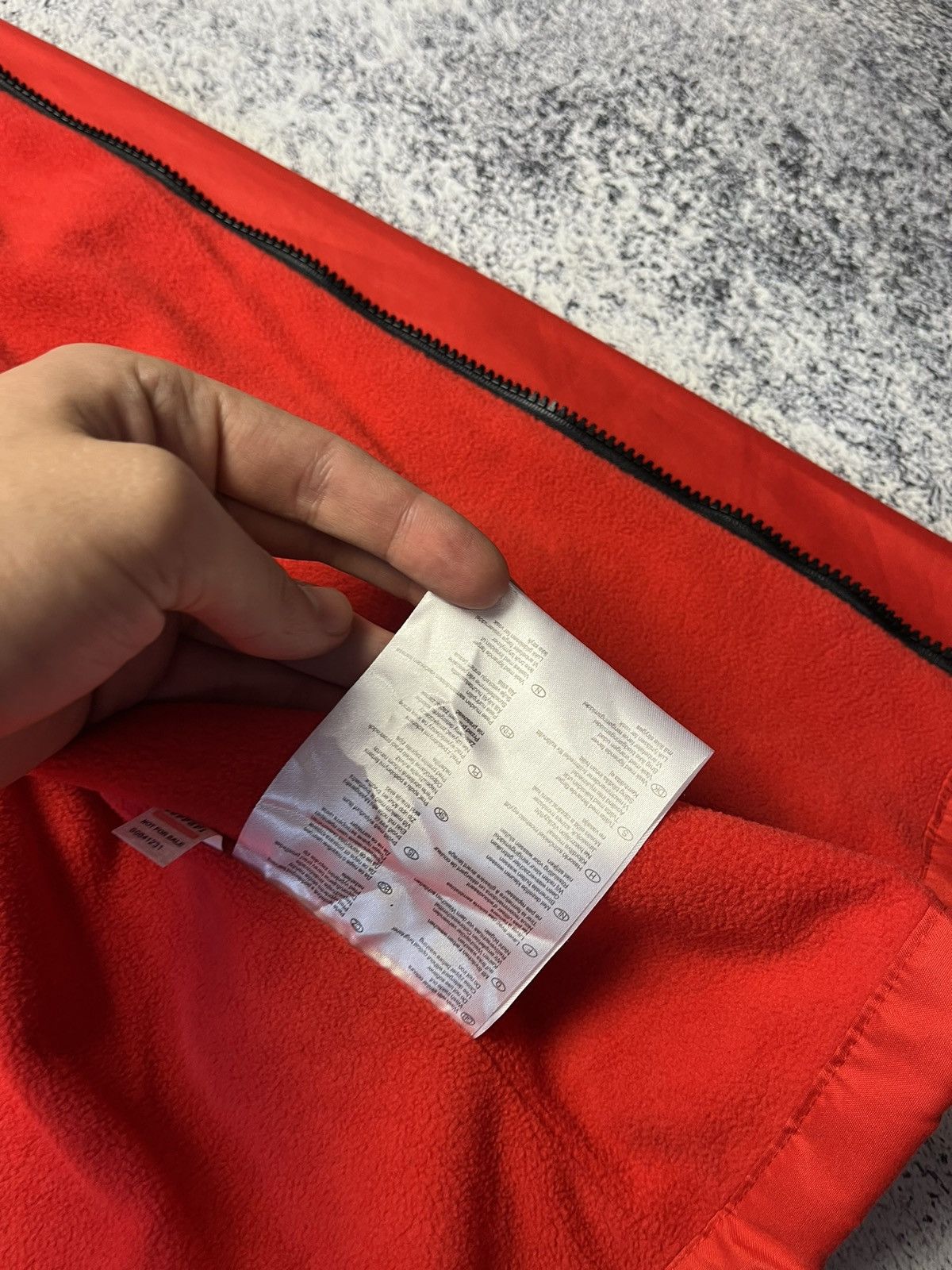 Ferrari Vintage Ferrari Jacket Shell Y2K Rare Size M Size US M / EU 48-50 / 2 - 13 Thumbnail