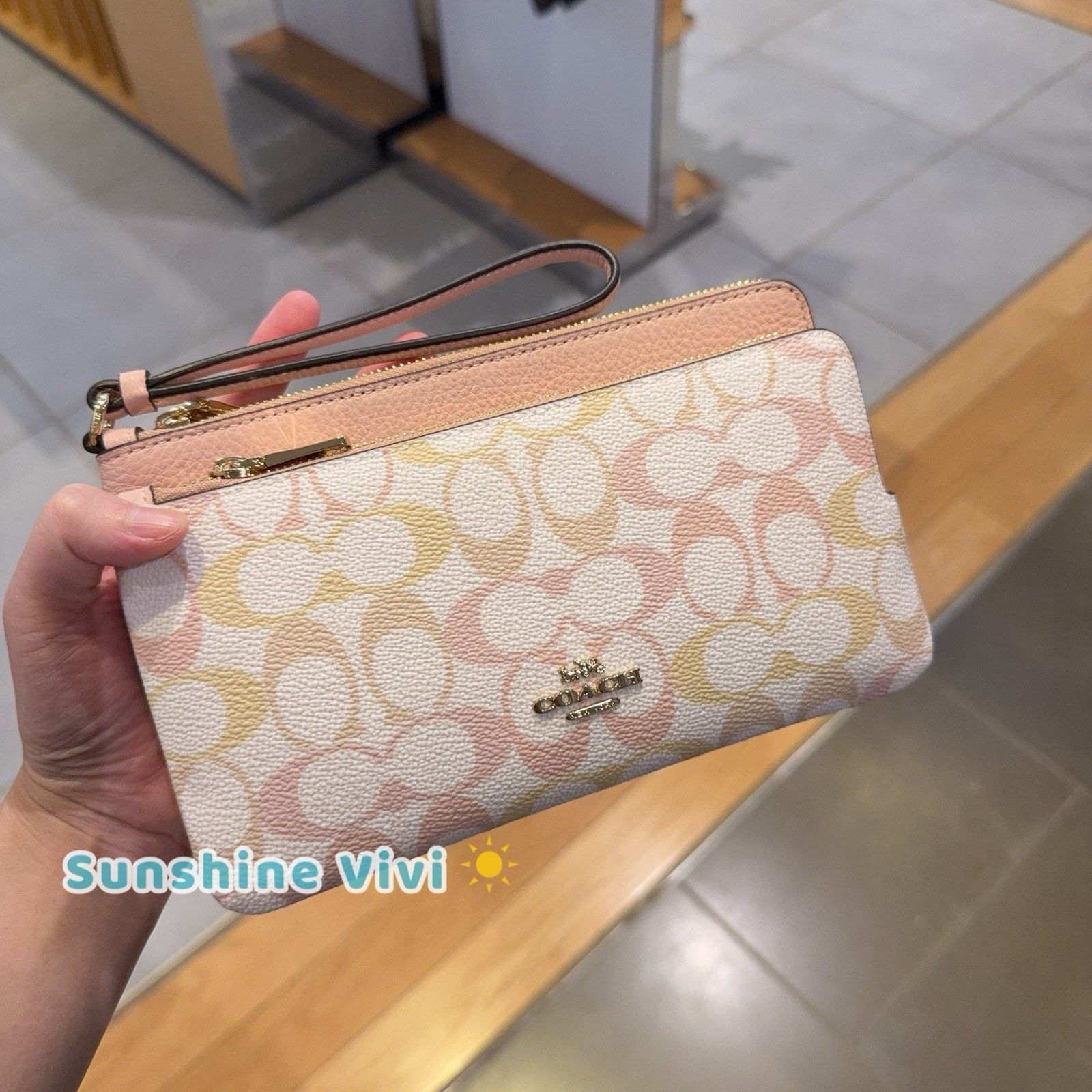 Coach NWT Coach Double Zip Wristlet Pretty Gold/Chalk/Pink CEF62 Size ONE SIZE - 1 Thumbnail