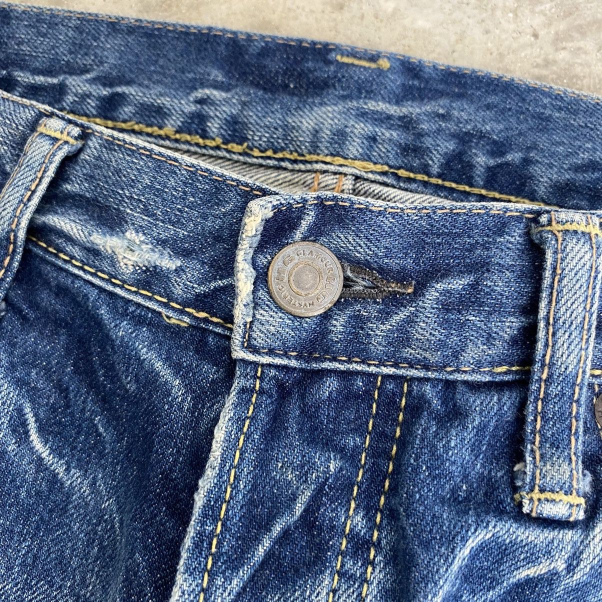 Hysteric Glamour 2000’s Hysteric Glamour Studded Distressed Selvedge Jeans Size US 31 - 10 Thumbnail