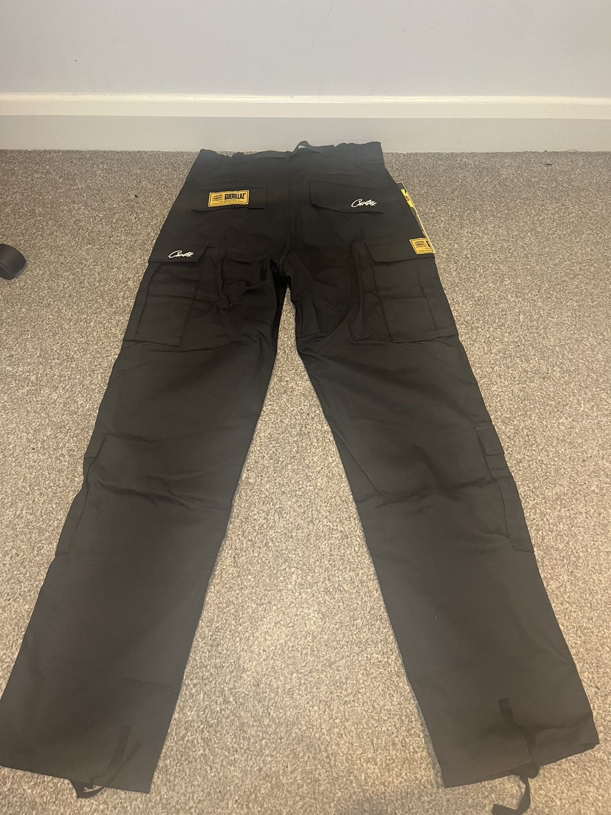 Other Corteiz alcatraz cargo trouser - black / white Size US 32 / EU 48 - 7 Thumbnail