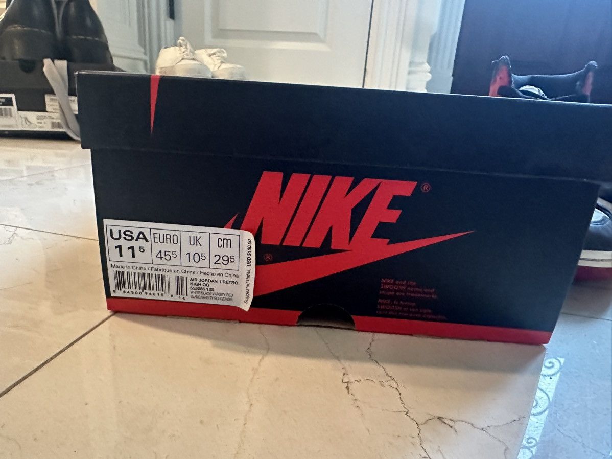 Jordan Brand Jordan 1 Retro 2016 Black Toe Size US 11.5 / EU 44-45 - 8 Thumbnail