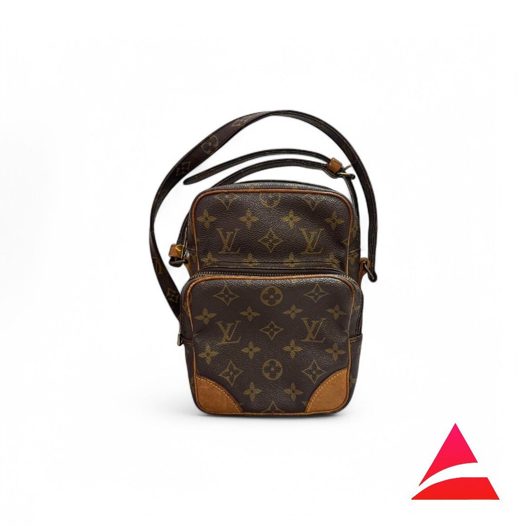 Louis Vuitton Louis Vuitton - Danube Amazon Leather Monogram Shoulder Bag Size ONE SIZE - 1 Thumbnail