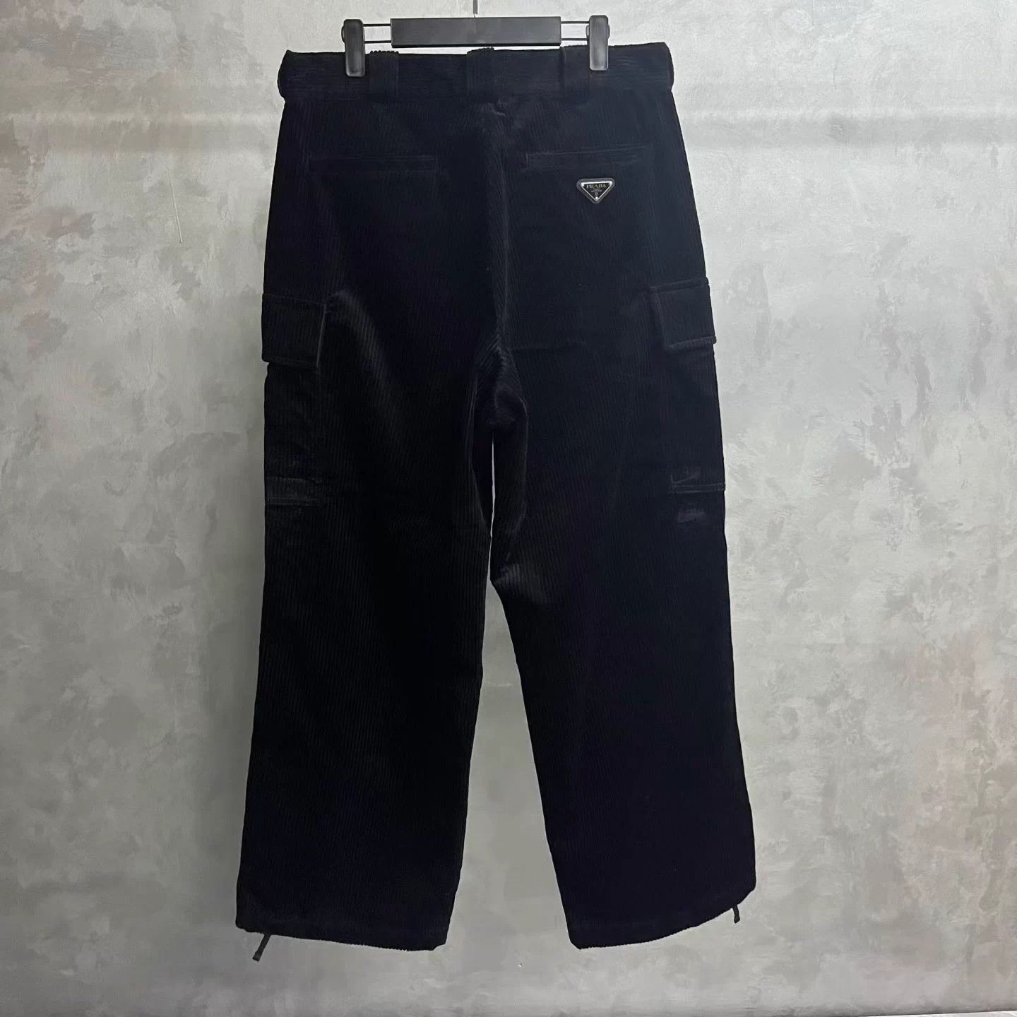 Prada Prada Black Metal Triangle Logo Casual Straight Pants L Size US 40 / EU 56 - 2 Thumbnail
