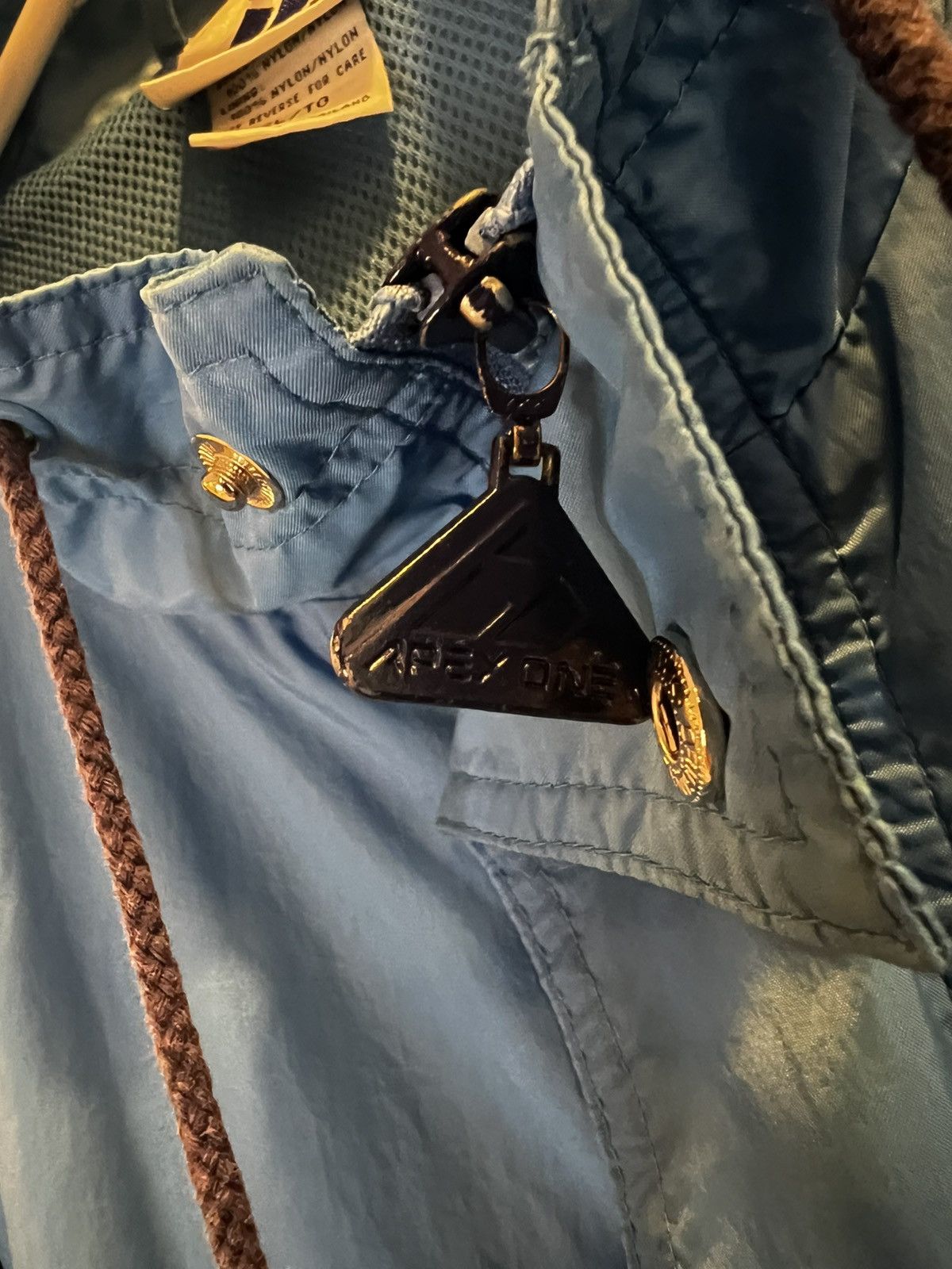 Apex One RARE APEX ONE North Carolina Tar Heels Light Jacket Size US XL / EU 56 / 4 - 8 Thumbnail