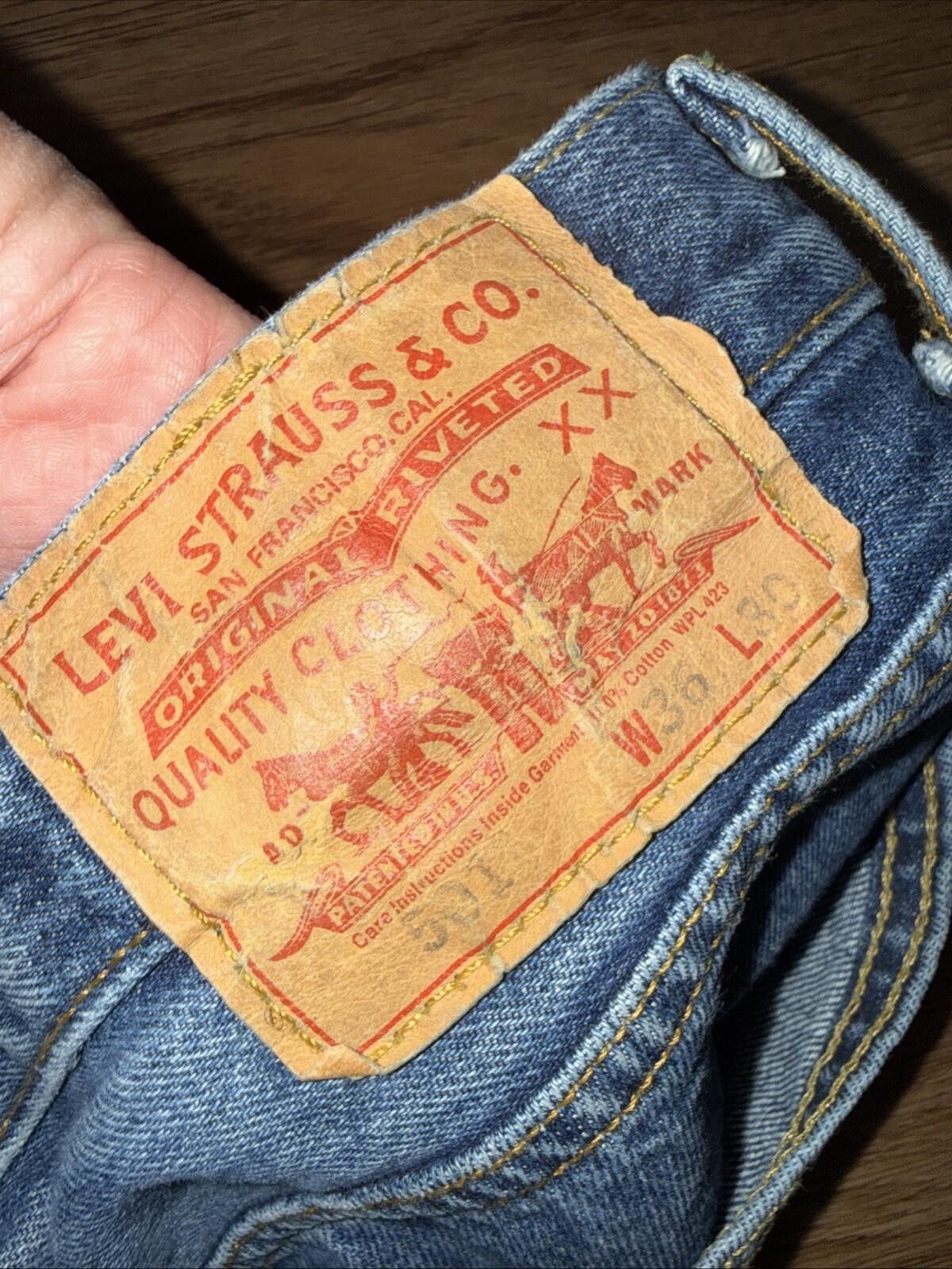 Levi's Levis 501 Jeans Mens 36x30 Blue Button Fly Denim Straight Size US 36 / EU 52 - 7 Thumbnail