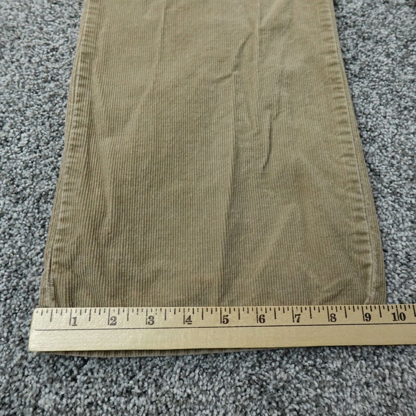Abercrombie & Fitch VTG Abercrombie & Fitch Pants Womens 14 Brown Corduroy Button Fly Flare Boot Inseam 32in Regular Rise Mid 8.5-10.5in 90s Bohemian Hippie Preppy jeans Size 36" / US 14 / IT 50 - 4 Thumbnail