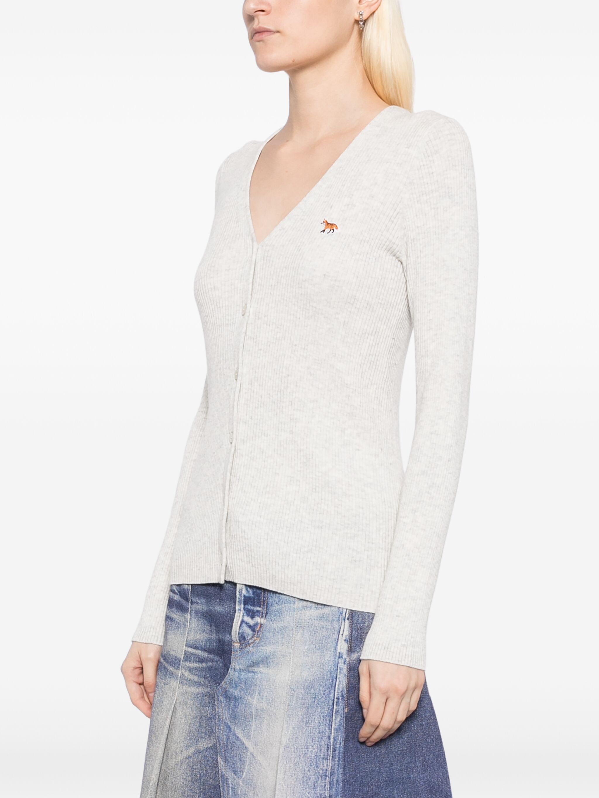Maison Kitsune o1s22i1n1124 Slim Fit Baby Fox Cardigan in Light Grey Size M / US 6-8 / IT 42-44 - 3 Thumbnail