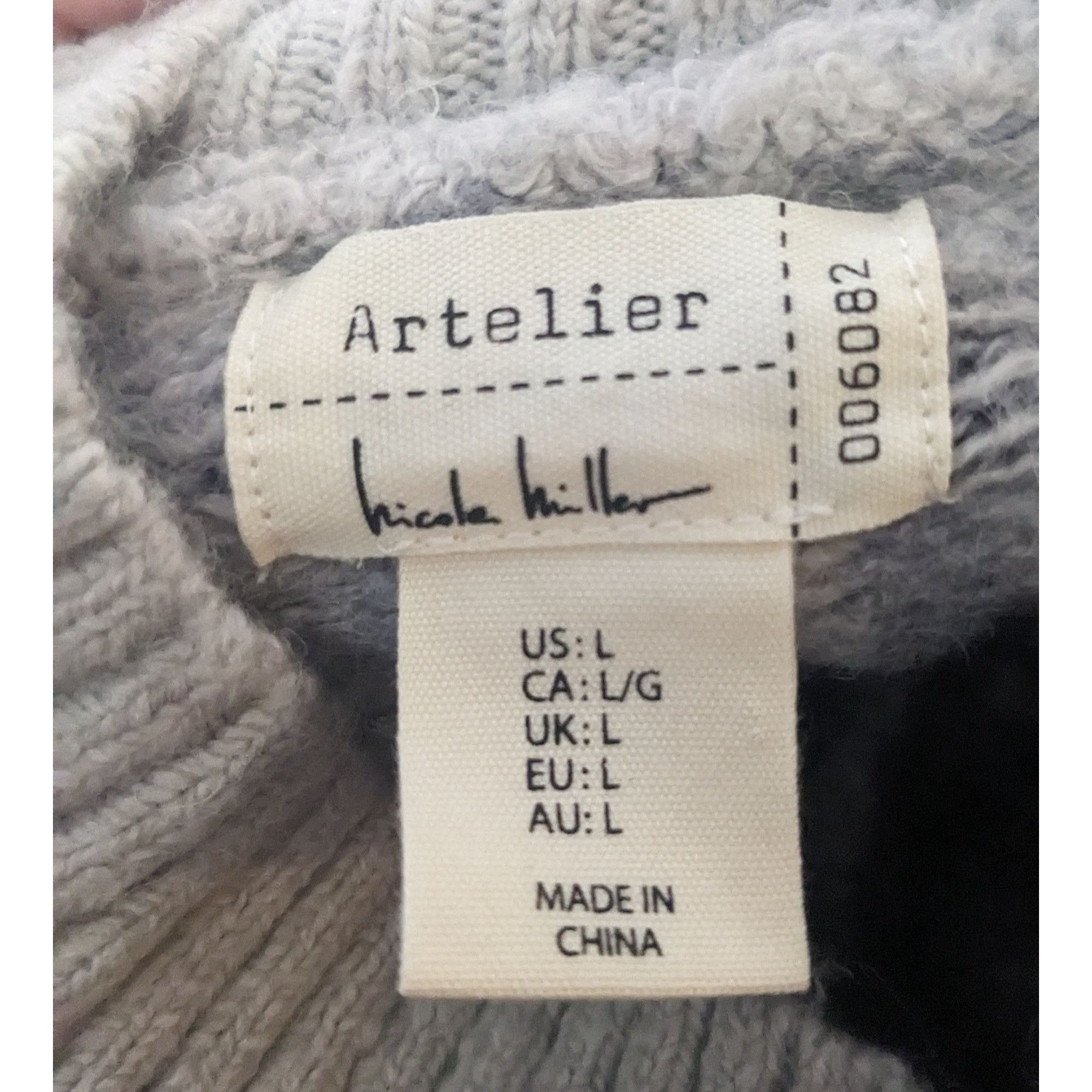 Nicole Miller Artelier Nicole Miller Grey And White Super Soft Sweater Siz Size L / US 10 / IT 46 - 6 Thumbnail