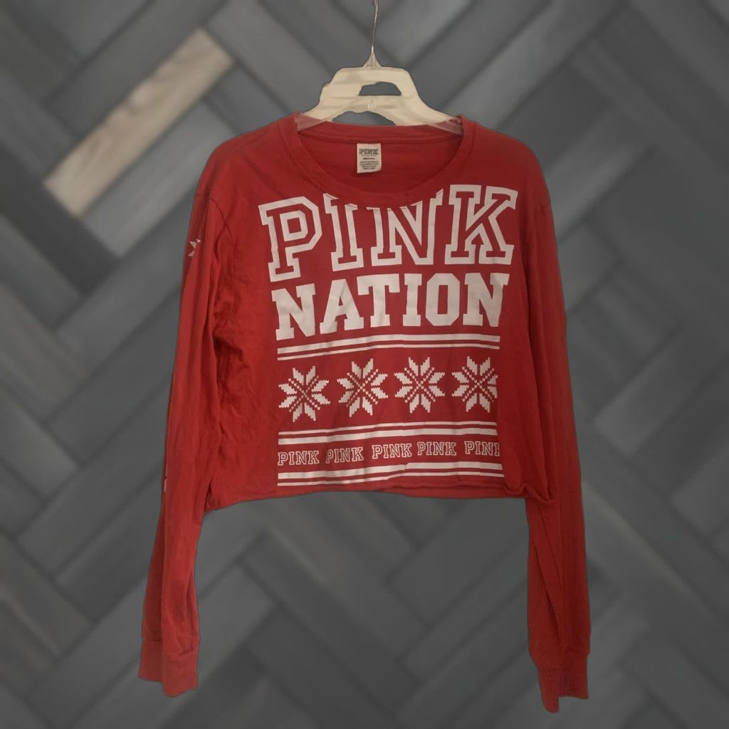 Victoria's Secret Victoria's Secret Women's Top Large Cropped Tee PINK NATION Christmas Red Size L / US 10 / IT 46 - 1 Thumbnail